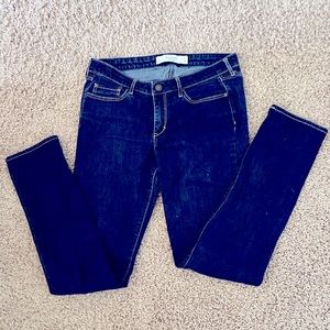 Abercrombie skinny jeans. EUC